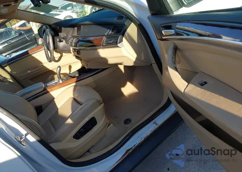 2011 BMW X5 xDrive35I/xDrive35I Premium/xDrive35I Sport Activity из США, поврежденный, VIN 5UXZV4C58BL405627